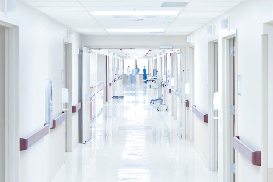 Blog-Featured-Header-Fire-safety-in-hospitals hospital corridor